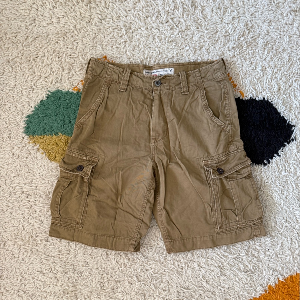 American Eagle Tan Cargo Shorts (32)